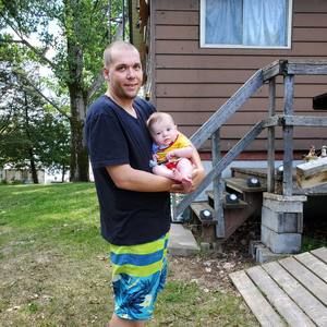 Meet your Posher, Joseph leonard